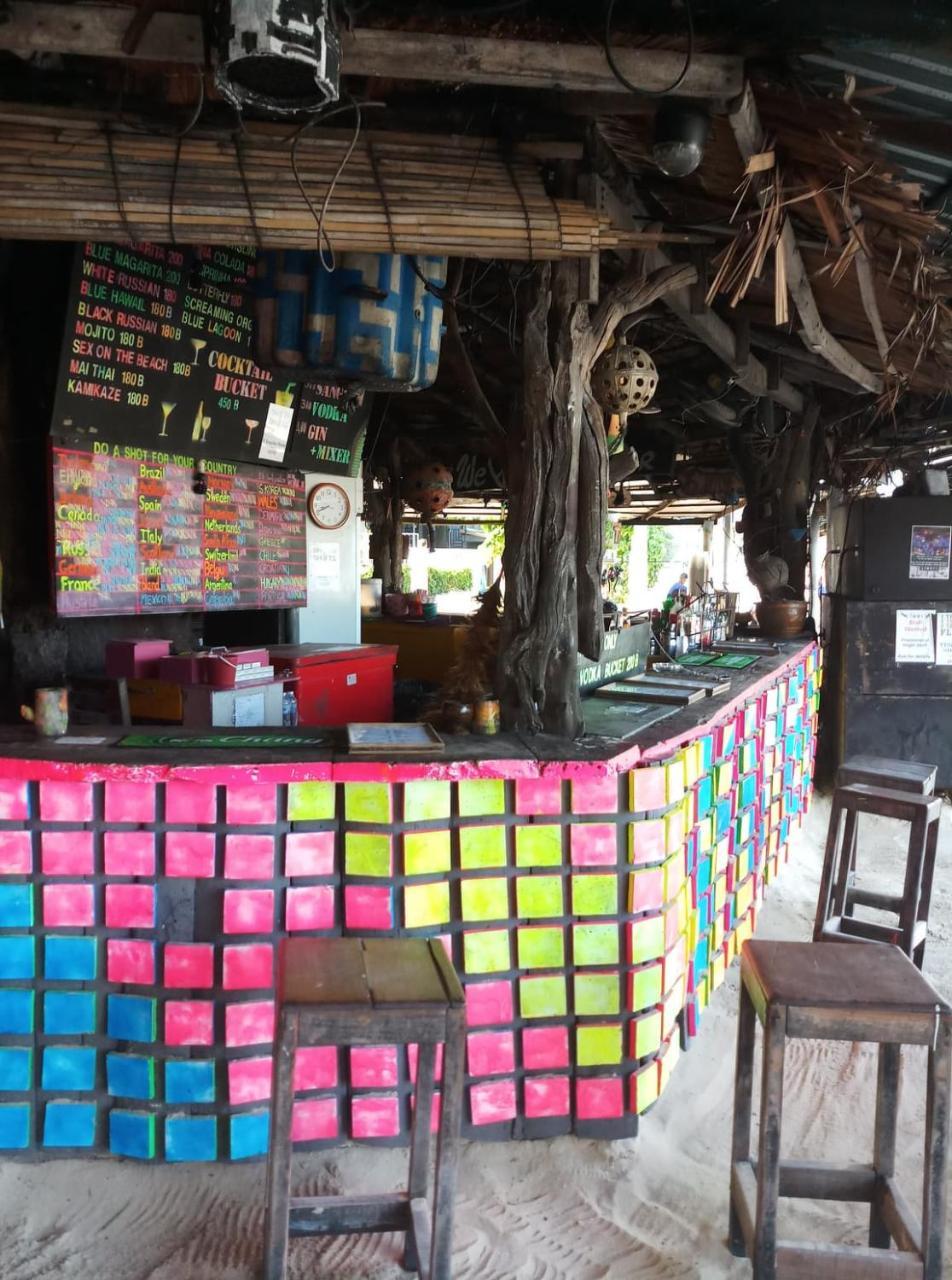 Stones Bar Dorm Rooms Koh Phi Phi Екстериор снимка