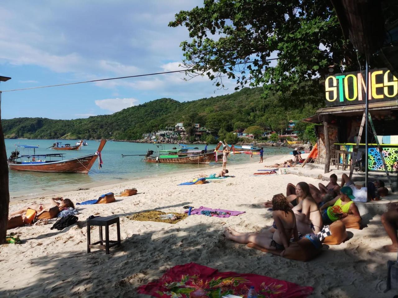 Stones Bar Dorm Rooms Koh Phi Phi Екстериор снимка